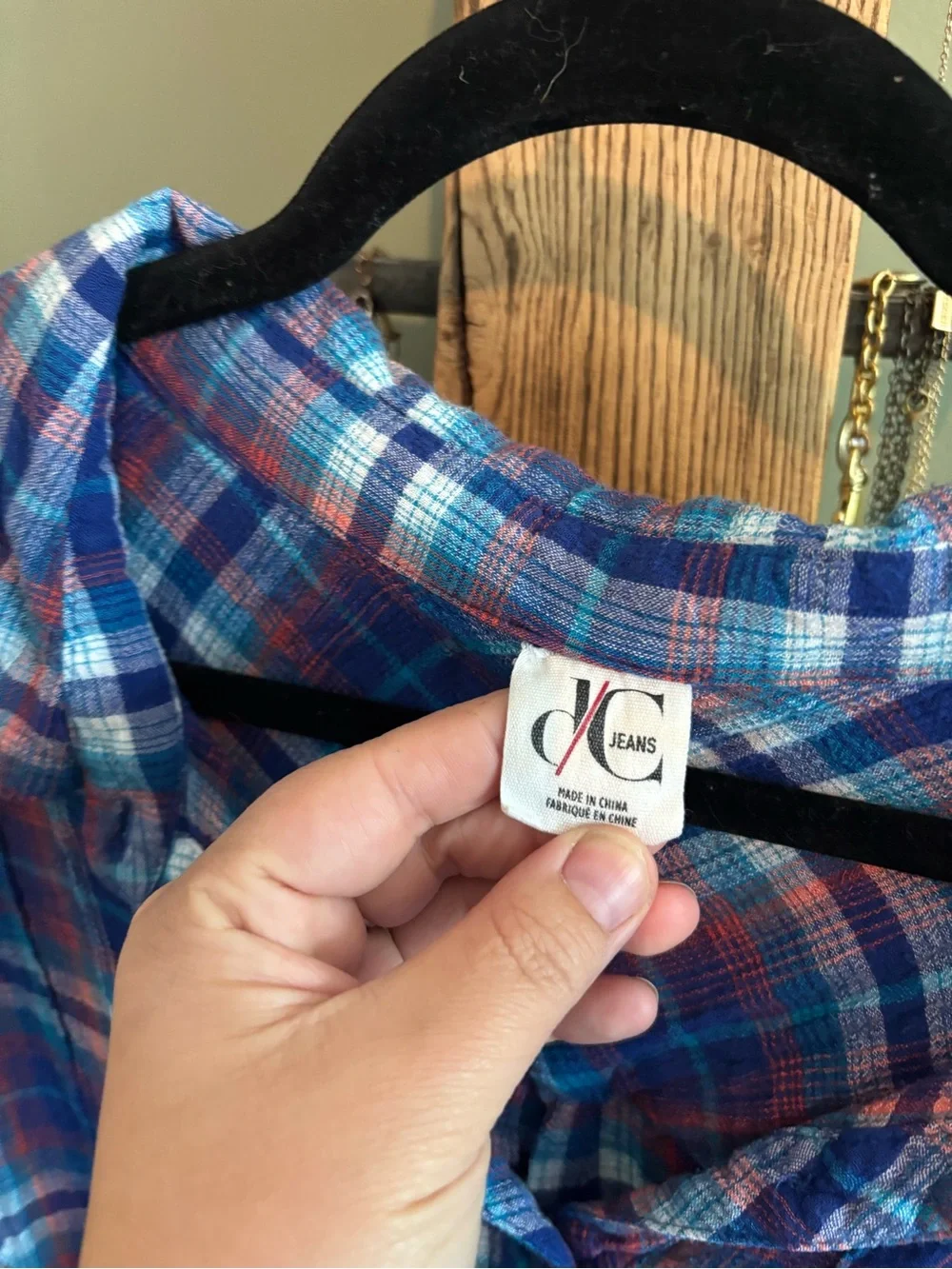 132.) DC Jeans / Plaid Top / 3/4 Sleeve / Casual - Picture 5 of 6